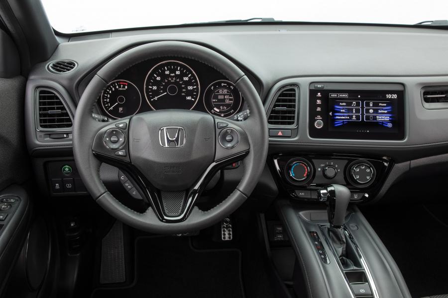 Панель приборов Honda HR-V Sport 2018 года  (NA) (фото 7 из 34)